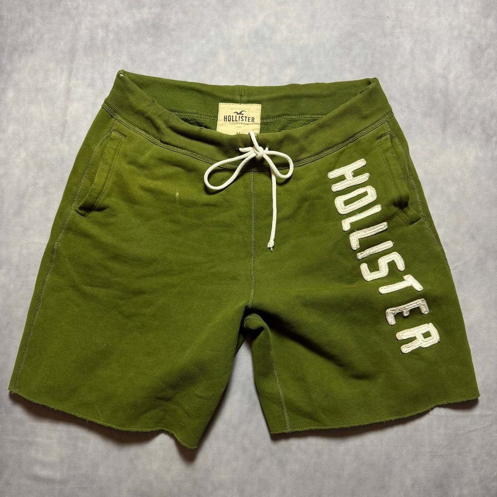 Hollister Sweat Shorts Mens Medium Olive Green Logo Fleece Raw Hem Y2K Style